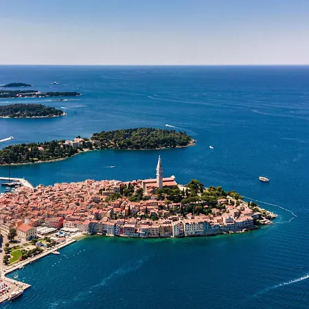 Pineta-1 By Interhome *